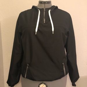 Zine Women’s Black Quarter Zip Windbreaker